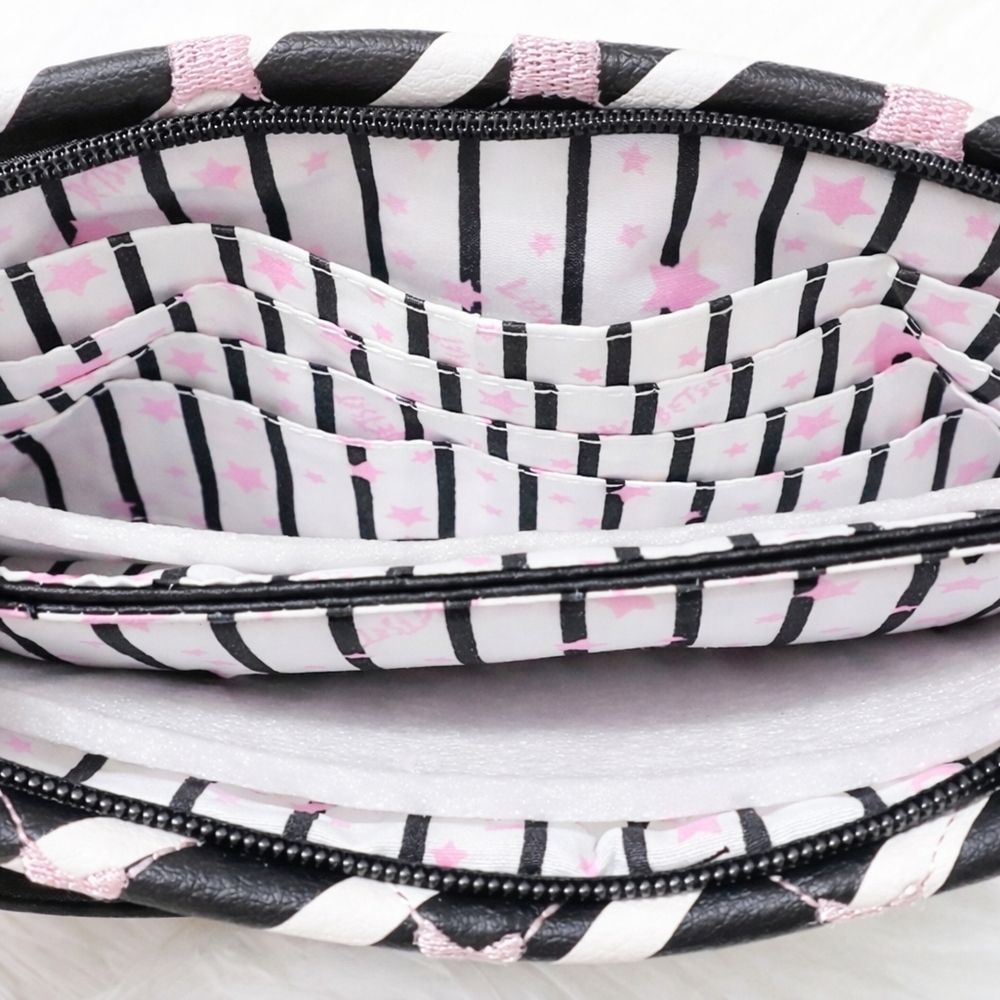 Betsey Johnson Double Pouch Wristlet Wallet Cats Black White Stripes New w/ Tags - Picture 11 of 16